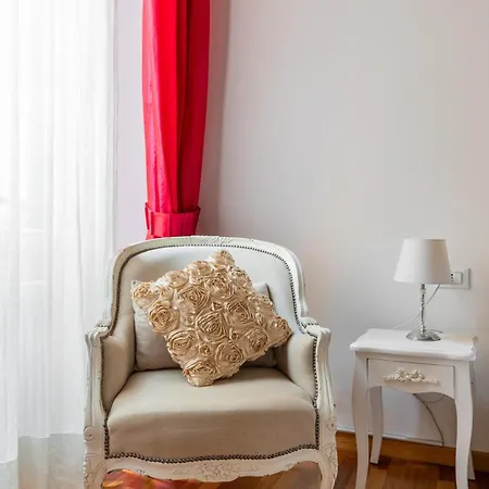 La Casa Magenta By Wonderful Italy * Bologna