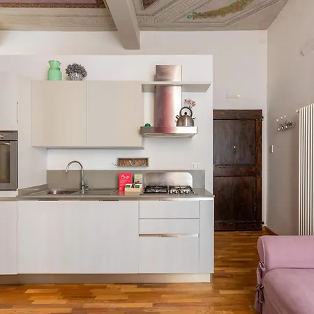 La Casa Magenta By Wonderful Italy * Bologna